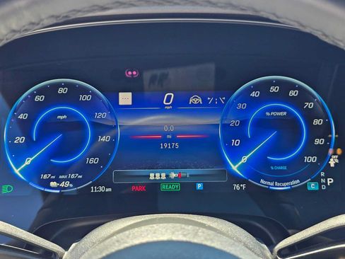 Used 2023 Mercedes-Benz EQS 580 4MATIC SUV image 26