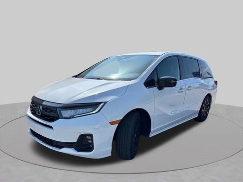 Used 2025 Honda Odyssey Sport-L image 3