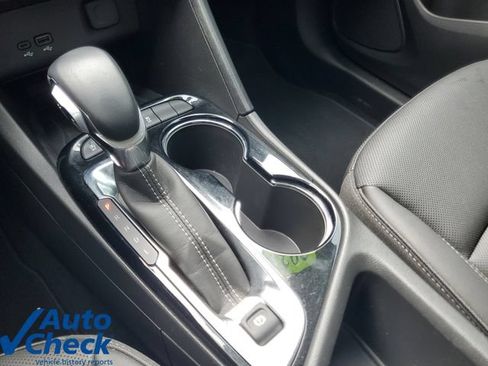 Used 2024 Buick Encore GX Sport Touring w/ Advanced Technology Package FWD image 27