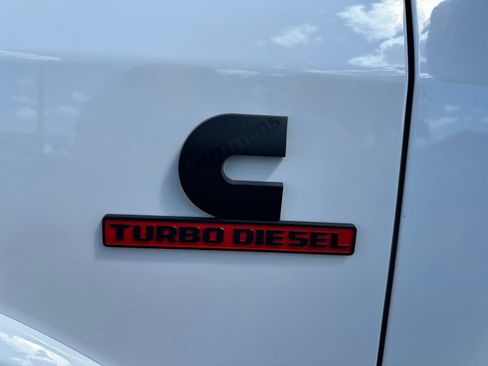 Used 2023 RAM 3500 Limited AWD/4WD image 6
