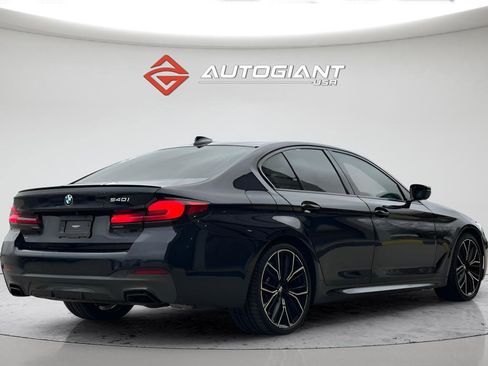 Used 2023 BMW 540i w/ Executive Package image 12