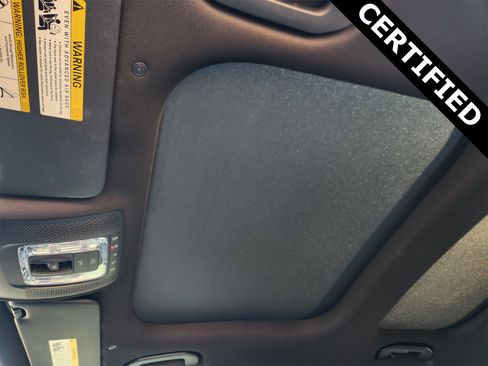 Certified 2025 Mercedes-Benz GLB 250 image 26