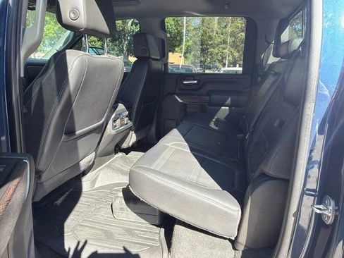 Used 2021 GMC Sierra 2500 Denali w/ Denali Ultimate Package AWD/4WD image 14