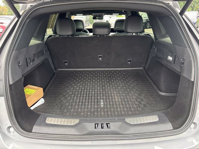New 2025 Lincoln Nautilus Premier w/ Equipment Group 102A AWD/4WD image 24