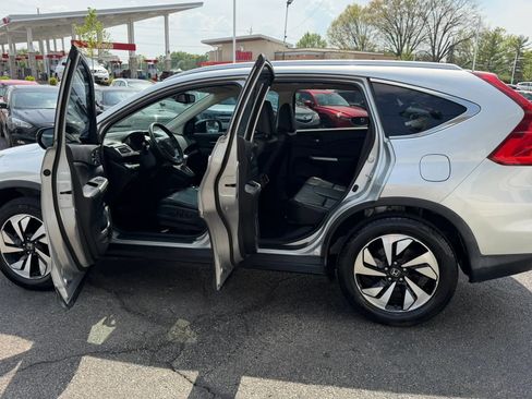 Used 2016 Honda CR-V Touring image 16