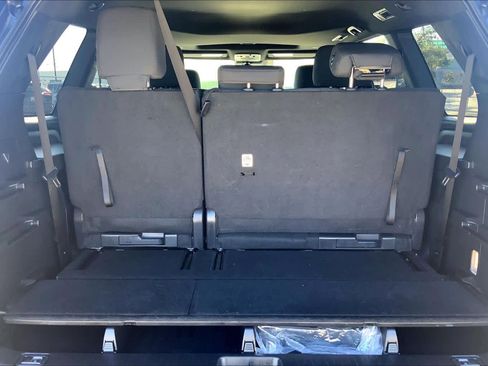 Certified 2025 Toyota Sequoia SR5 image 33