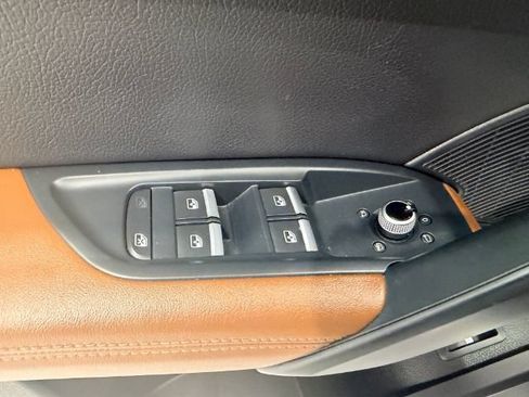 Used 2018 Audi Q5 Prestige w/ Prestige Package AWD/4WD image 49