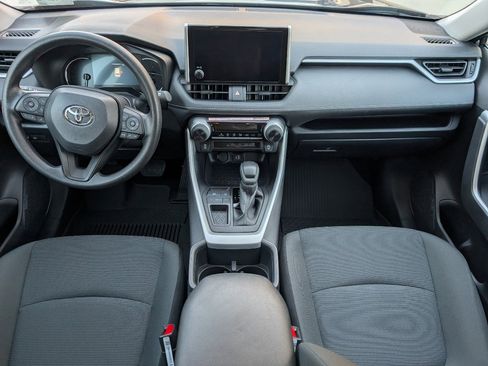 Used 2025 Toyota RAV4 LE image 4