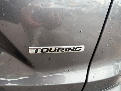 Used 2019 Honda CR-V Touring image 23