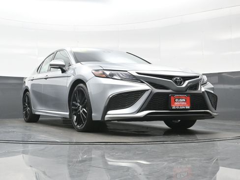 Used 2023 Toyota Camry XSE FWD image 33