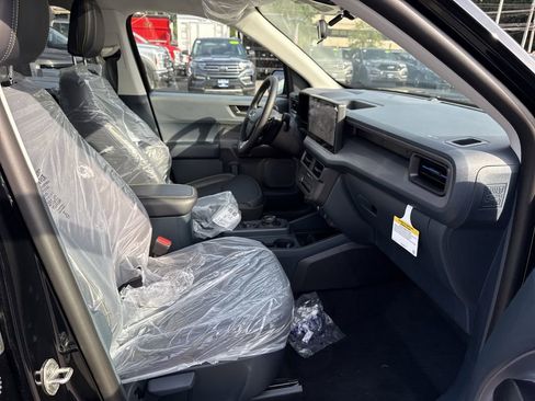 New 2025 Ford Maverick Lobo AWD/4WD image 28