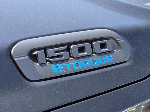 New 2026 RAM 1500 Express RWD image 28