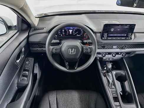 Used 2023 Honda Accord LX image 18
