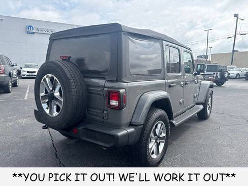 Used 2021 Jeep Wrangler Unlimited Sahara AWD/4WD image 6
