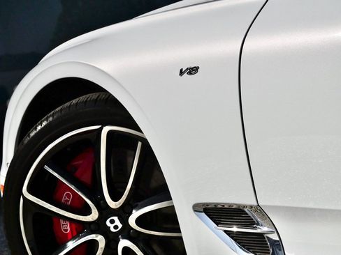 Used 2021 Bentley Continental GT image 7