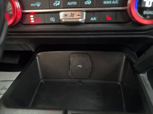 Used 2021 Ford Bronco Outer Banks image 16