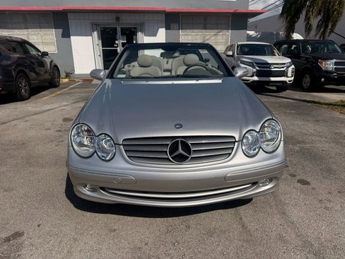 Used 2005 Mercedes-Benz CLK 320 Cabriolet image 13