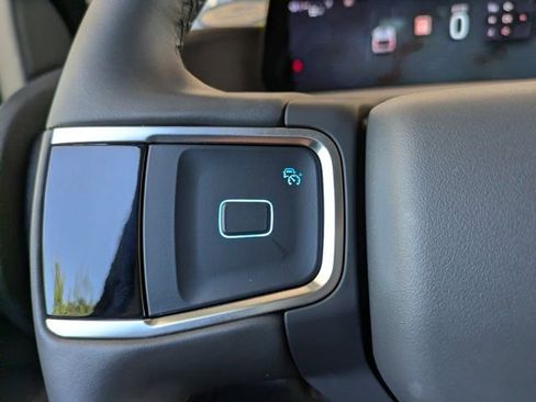 Certified 2025 Ford Expedition Active AWD/4WD image 26
