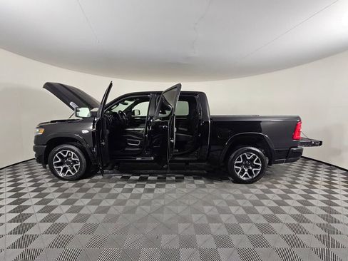 New 2026 RAM 1500 Laramie w/ Laramie Preferred Package AWD/4WD image 17
