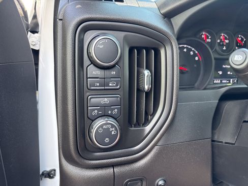 Used 2024 Chevrolet Silverado 1500 W/T w/ WT Fleet Convenience Package AWD/4WD image 24