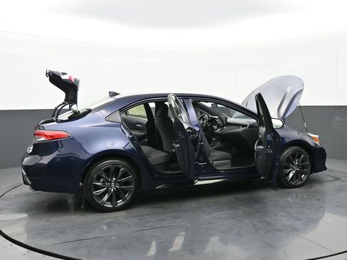 Used 2025 Toyota Corolla SE image 48