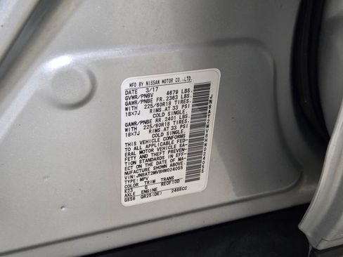 Used 2017 Nissan Rogue SL image 27