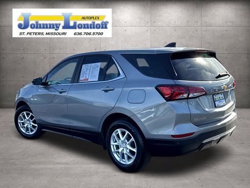 Used 2024 Chevrolet Equinox LT w/ LPO, Floor Liner Package image 3