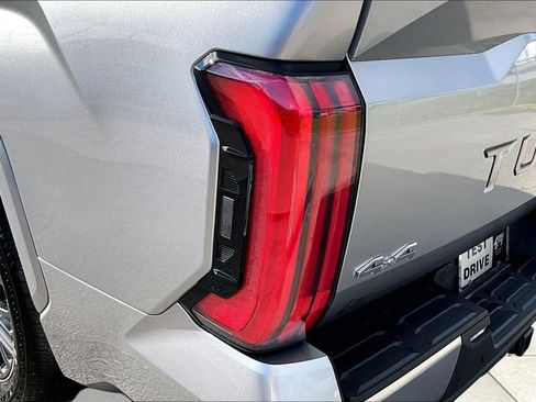 Used 2022 Toyota Tundra Capstone AWD/4WD image 30