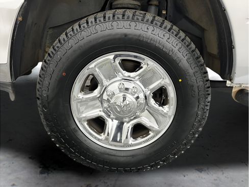 Used 2018 RAM 2500 Tradesman w/ Chrome Appearance Group AWD/4WD image 23