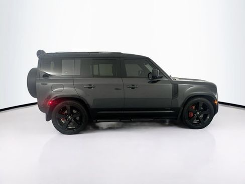 Used 2024 Land Rover Defender 110 X AWD/4WD image 4