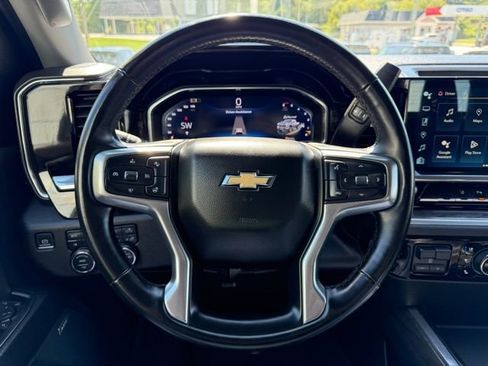 Used 2024 Chevrolet Silverado 2500 LTZ w/ LTZ Plus Package image 45