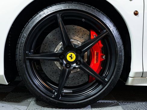 Used 2012 Ferrari 458 Italia Coupe image 5