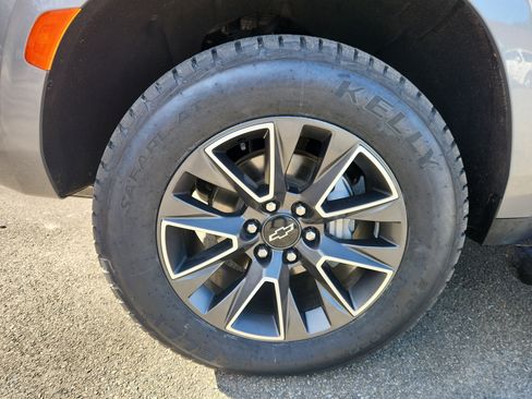 Used 2021 Chevrolet Tahoe Z71 w/ Z71 Signature Package image 58