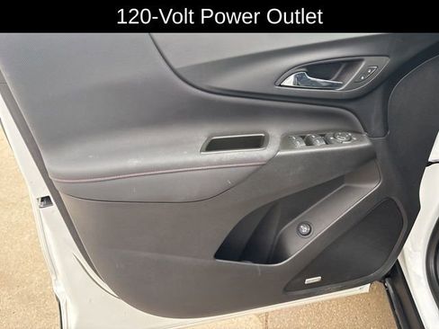 Used 2023 Chevrolet Equinox RS w/ RS Leather Package image 12