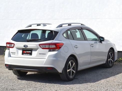 Used 2019 Subaru Impreza 2.0i Premium image 5