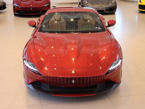 Certified 2022 Ferrari Roma image 29