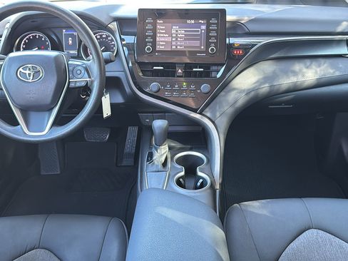 Used 2021 Toyota Camry LE image 12