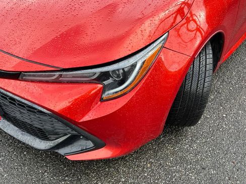 Used 2019 Toyota Corolla SE w/ SE Option Package image 3