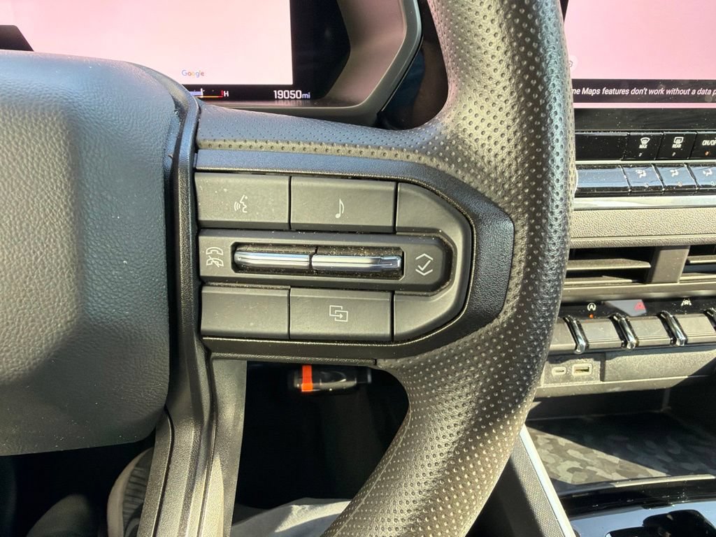 Used 2024 Chevrolet Colorado Trail Boss AWD/4WD image 52