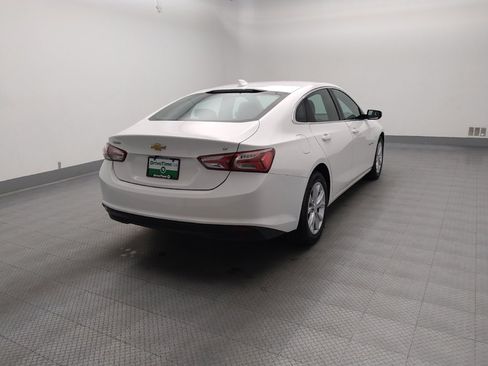 Used 2020 Chevrolet Malibu LT FWD image 9