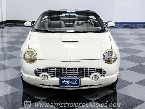 Used 2002 Ford Thunderbird image 33