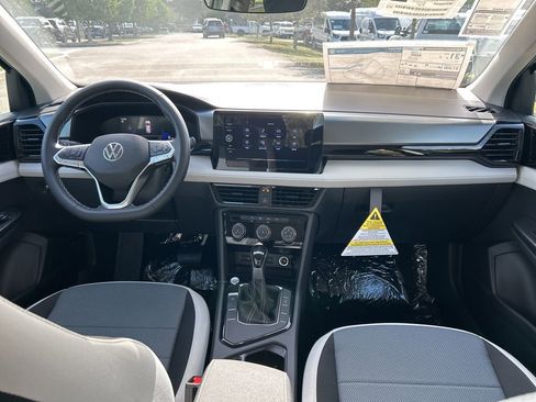 New 2026 Volkswagen Taos S image 10