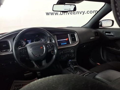 Used 2022 Dodge Charger R/T w/ Harman/Kardon Audio Group image 10
