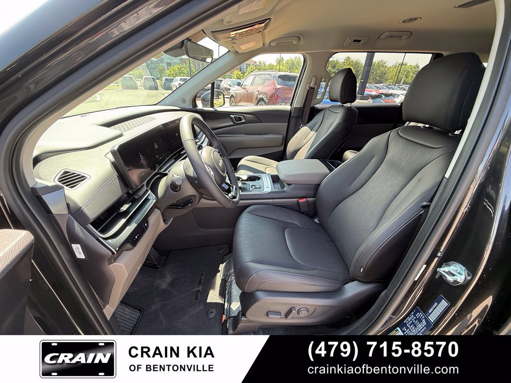 New 2026 Kia Carnival FWD image 21