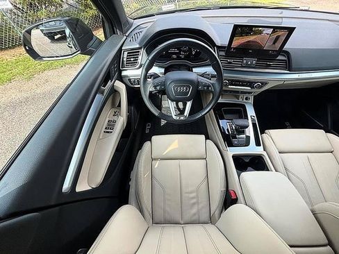 Used 2025 Audi Q5 2.0T Premium Plus AWD/4WD image 12
