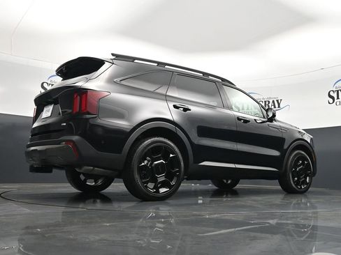 Used 2025 Kia Sorento SX Prestige w/ Olive Brown Leather Package image 23