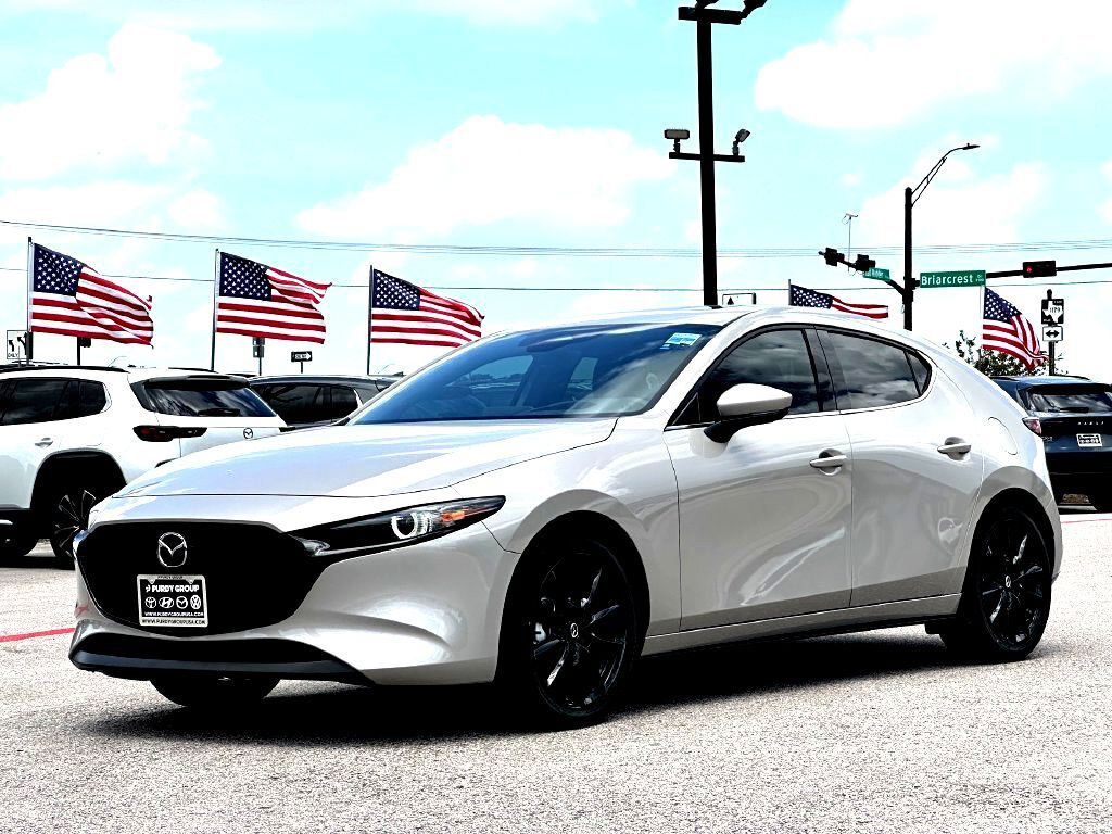 New 2026 MAZDA MAZDA3 2.5 S Hatchback w/ Premium Pkg FWD image 4