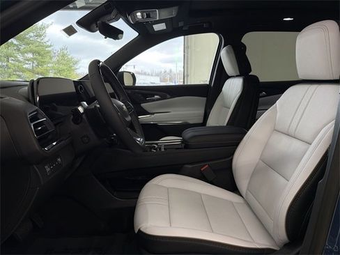 New 2026 Chevrolet Traverse High Country image 24