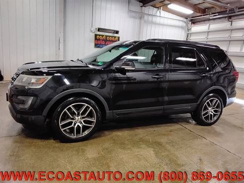 Used 2016 Ford Explorer Sport w/ Equipment Group 401A image 5