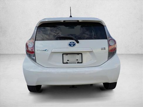 Used 2013 Toyota Prius C One image 4